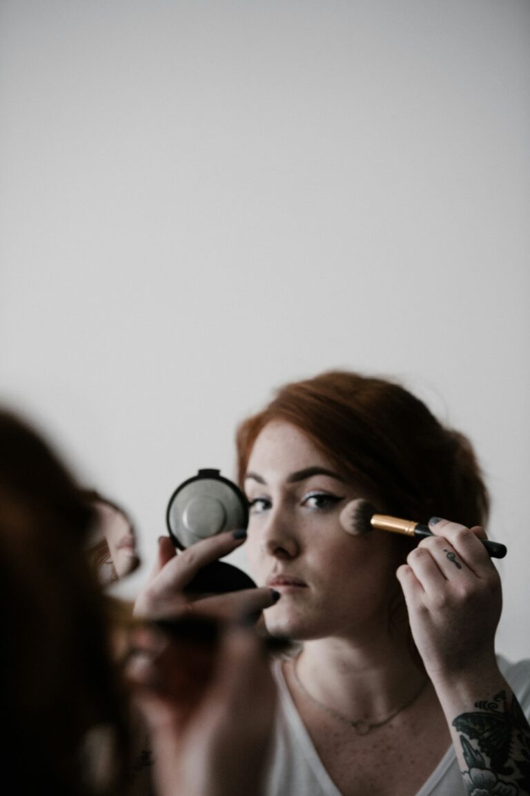 women applying foundation without cakey ness