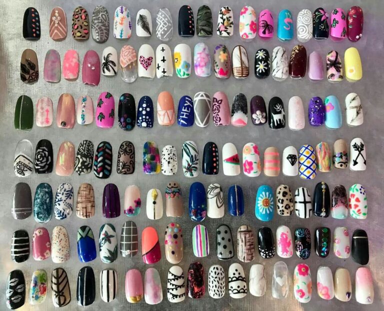 press on nails on display