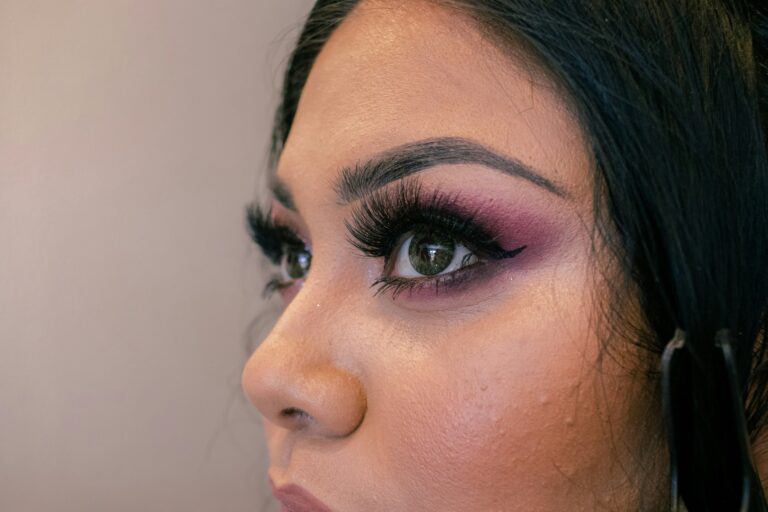 women with beautiful eyelashes and mascara