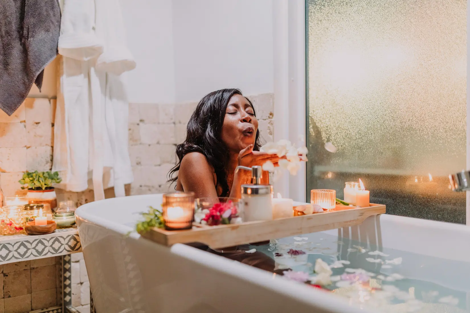 Humidifier for dry skin care routine