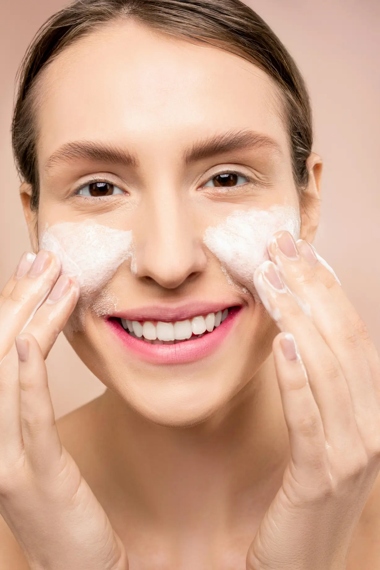 nighttime skincare routine image