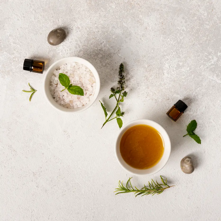 Natural ingredients to complement routine to remove dark spots