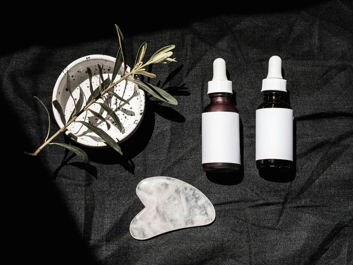 Brightening serum for combination skin with hyaluronic acid and peptides 2025